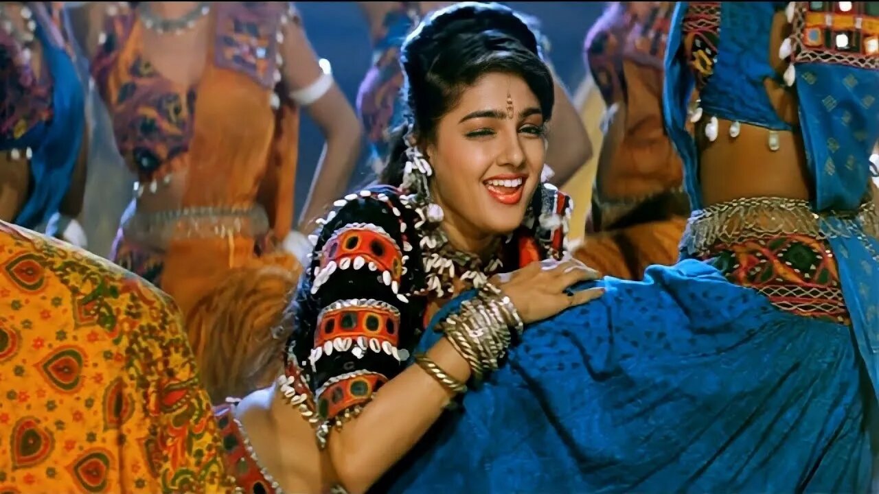 Ghup Chup Chup Chup Song ((Karan Arjun))| Mamta Kulkarni | Alka Yagnik & Ila Arun 90's Item Song