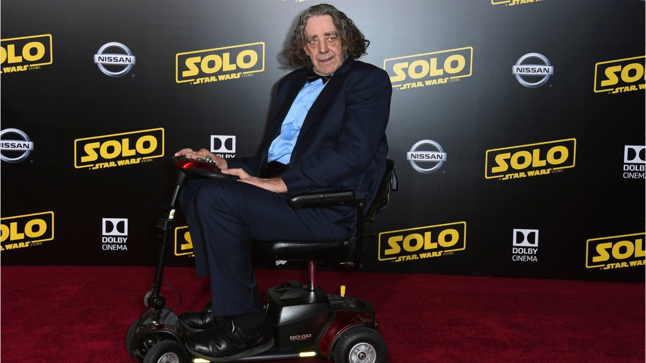 Chewbacca Peter Mayhew dies at age 74