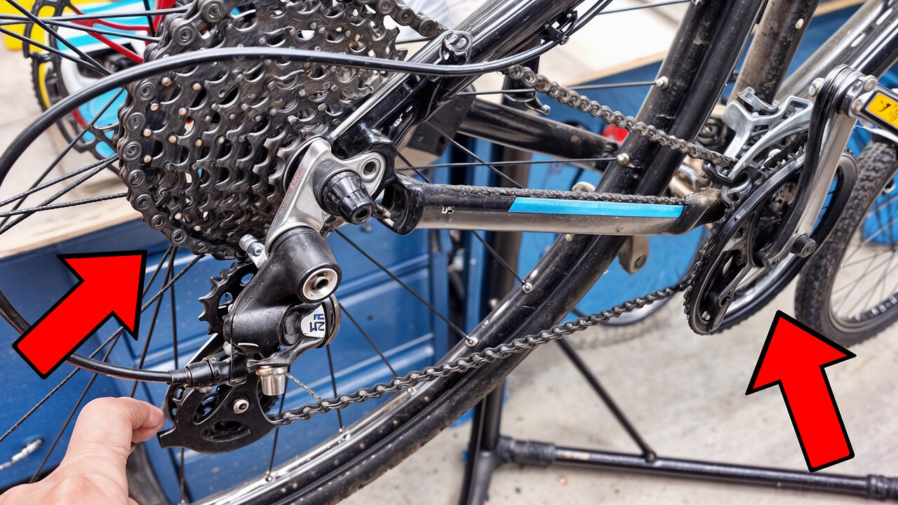 Replacement of the drivetrain of a bicycle in a workshop. Bike service