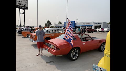 Z28 vs Mach 1