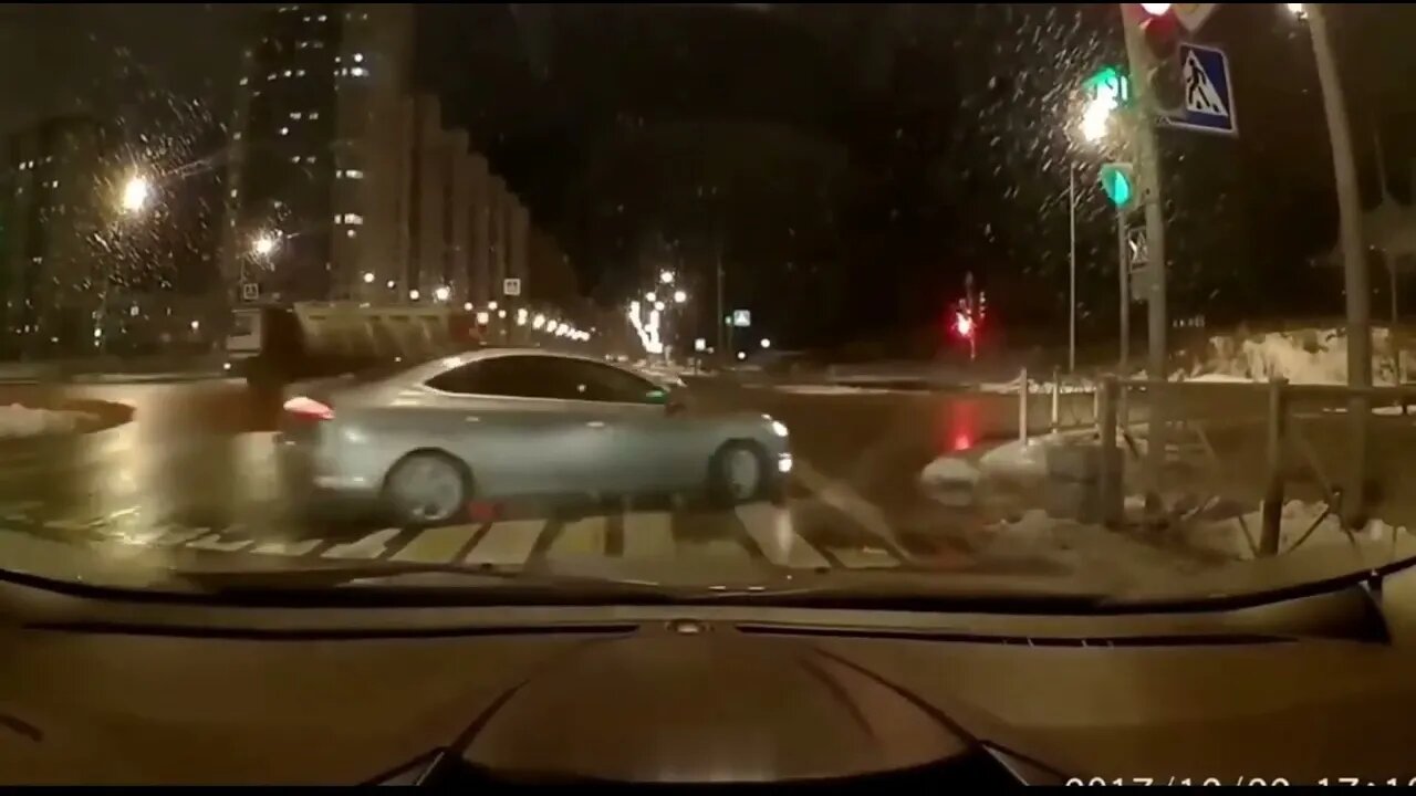 Unbelievable Noob Drivers Fails Compilation #76 Ultimate Car Crash