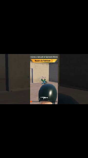 "AK 47 é porte do Homem". Jogando PUBG Mobile.