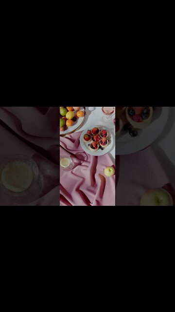 Keto Strawberry/Blueberry Cheesecake Tart- For recipe please check the description.