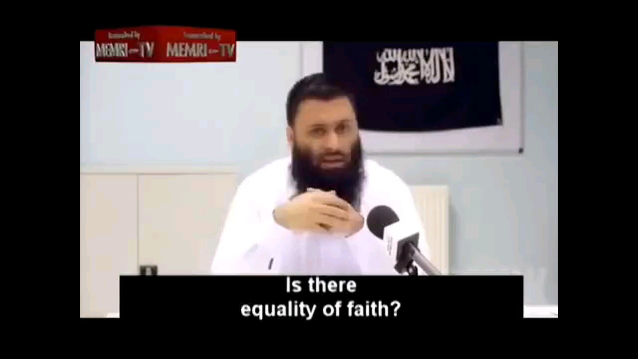 Listen to this sick Muslim talking about Kaffirs (non-muslims). Yes! He's talking about you!