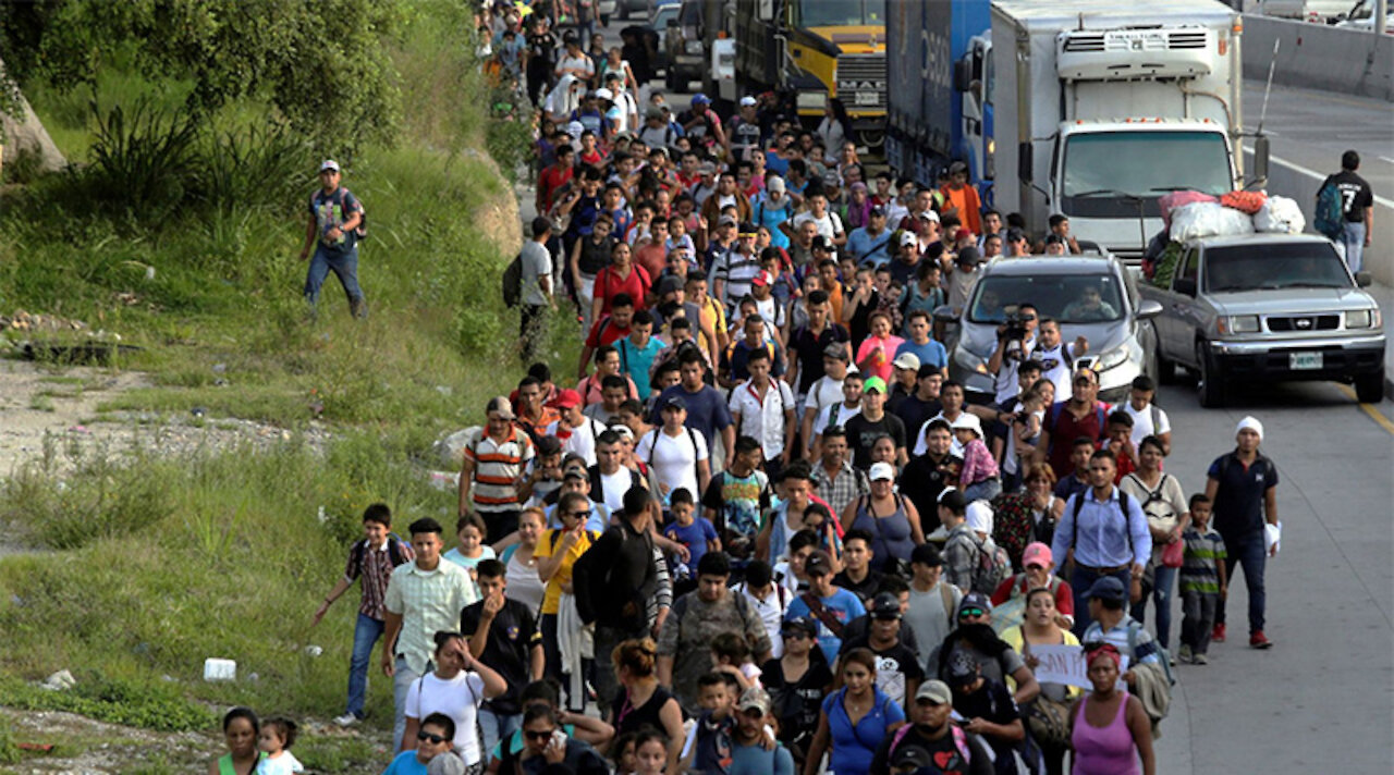 Massive Migrant Army Of 85,000 On Way To Border*Poll Shows Majority Believe Trojan Horse Is Here*