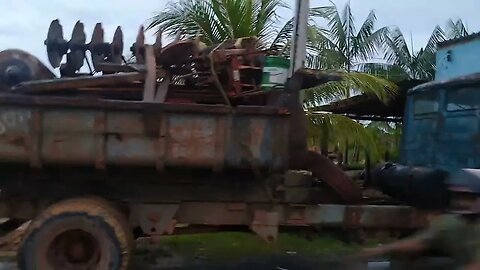 Junkyard Truck 😱