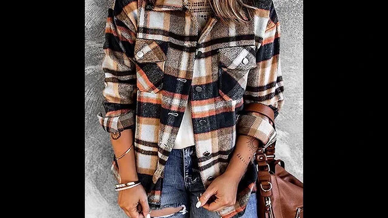 PLAID BUTTON FRONT SHIRT JACKET WITH POCKETS