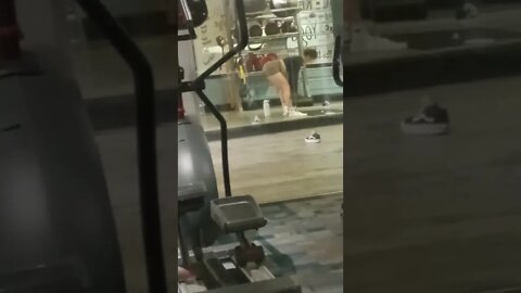 She thick or na???