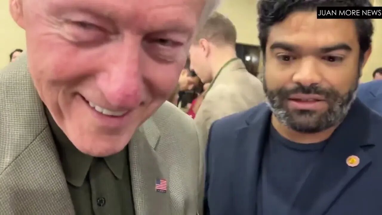 Bill Clinton Laughs When Confronted by Reporter about Epstein Ties