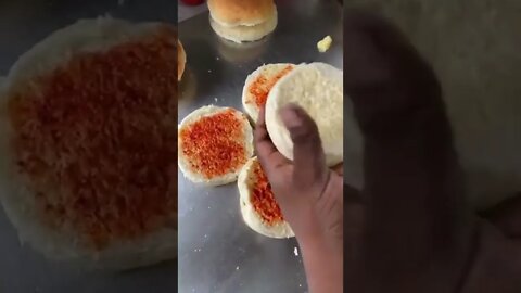 Desi Burger 🍔 tasty 😋#ytshorts #shorts #Food #Streetfood #UpFoodReview