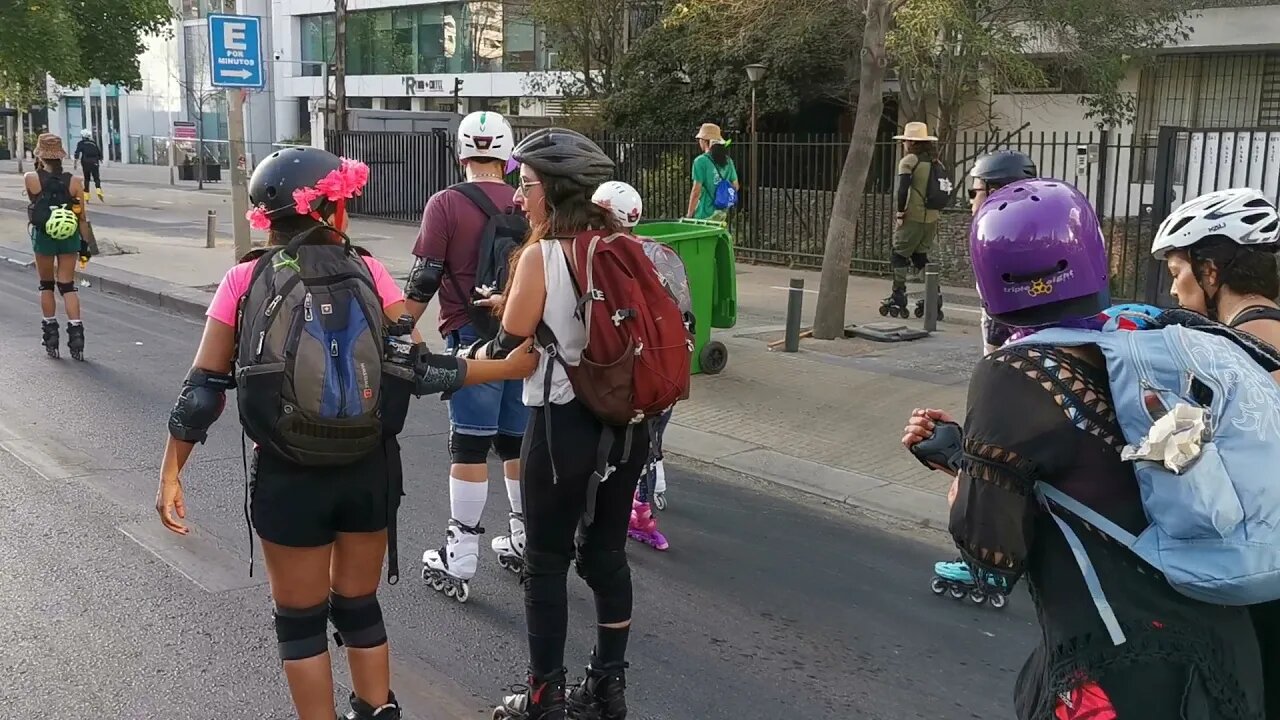Patinando βΈπ¨π Ruta Playera 2022π π Antes de paso nivel Esc. Militar π Santiago Chile π
08.01.2022