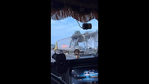 Truck Accident On Highway 401