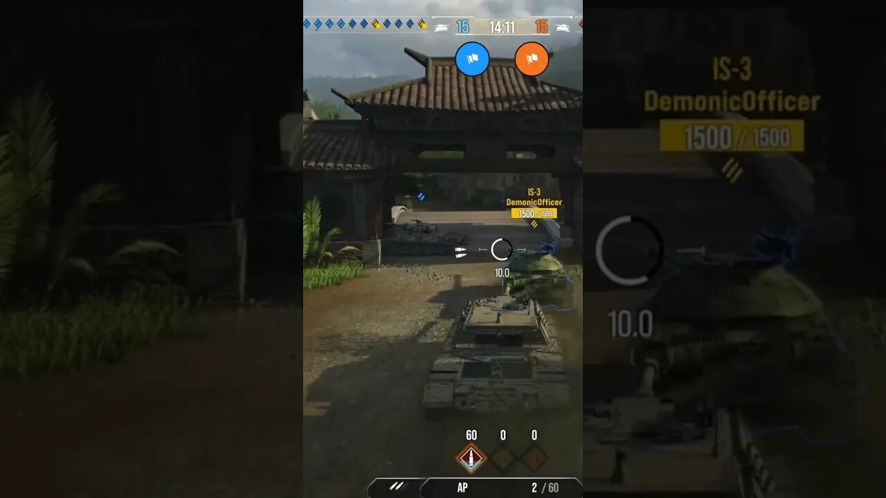 World of Tanks: Not sure what this guy was doing... Holding up the wall?