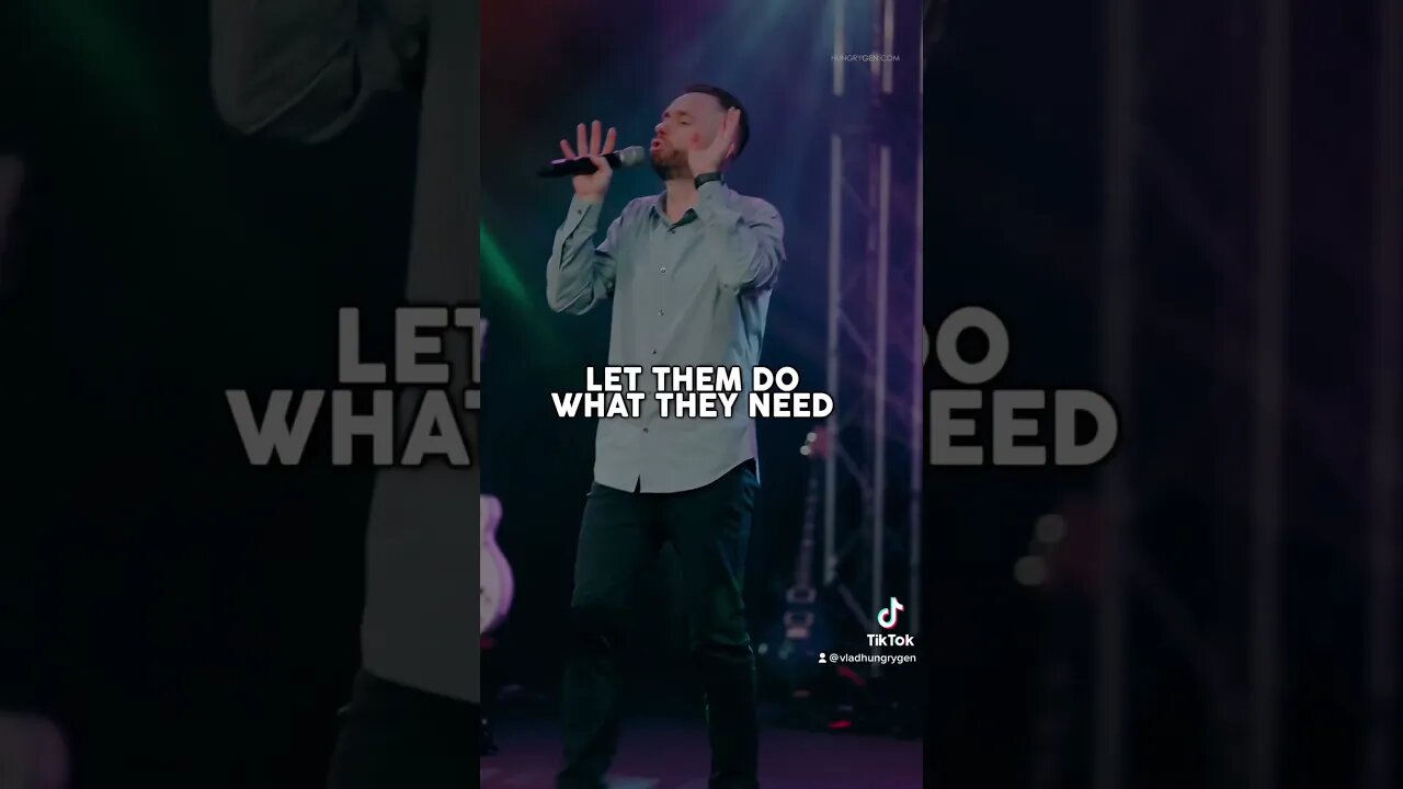 Do you have right people in your life? 🧍‍♂️🧍‍♀️🧍‍♂️✅