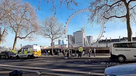 London Protest LIVE - #UKTruckerConvoy