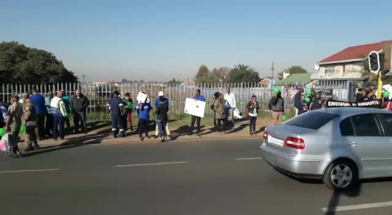 South Africa - Johannesburg - Child protection week (video) (yoR)