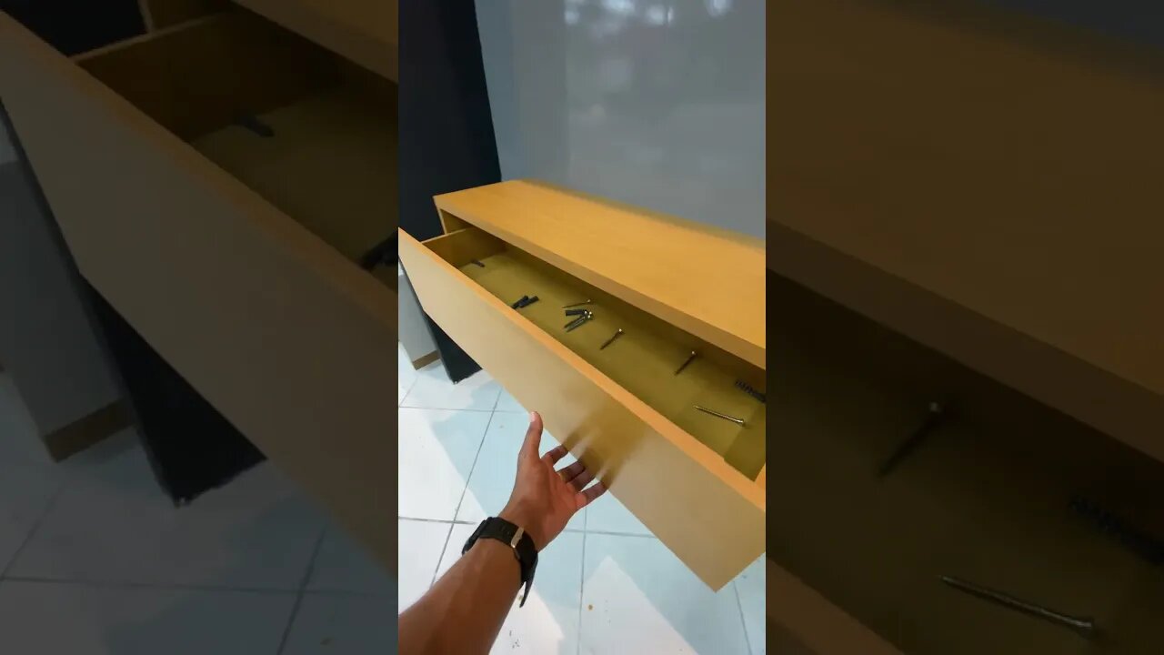 Com o Painel para TV Europa sua sala ficará charmosa e elegante. Ideal para compor sua decoração.