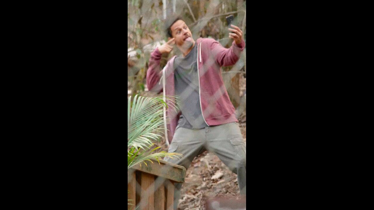 WTF if going on in this video… 💀😭😭