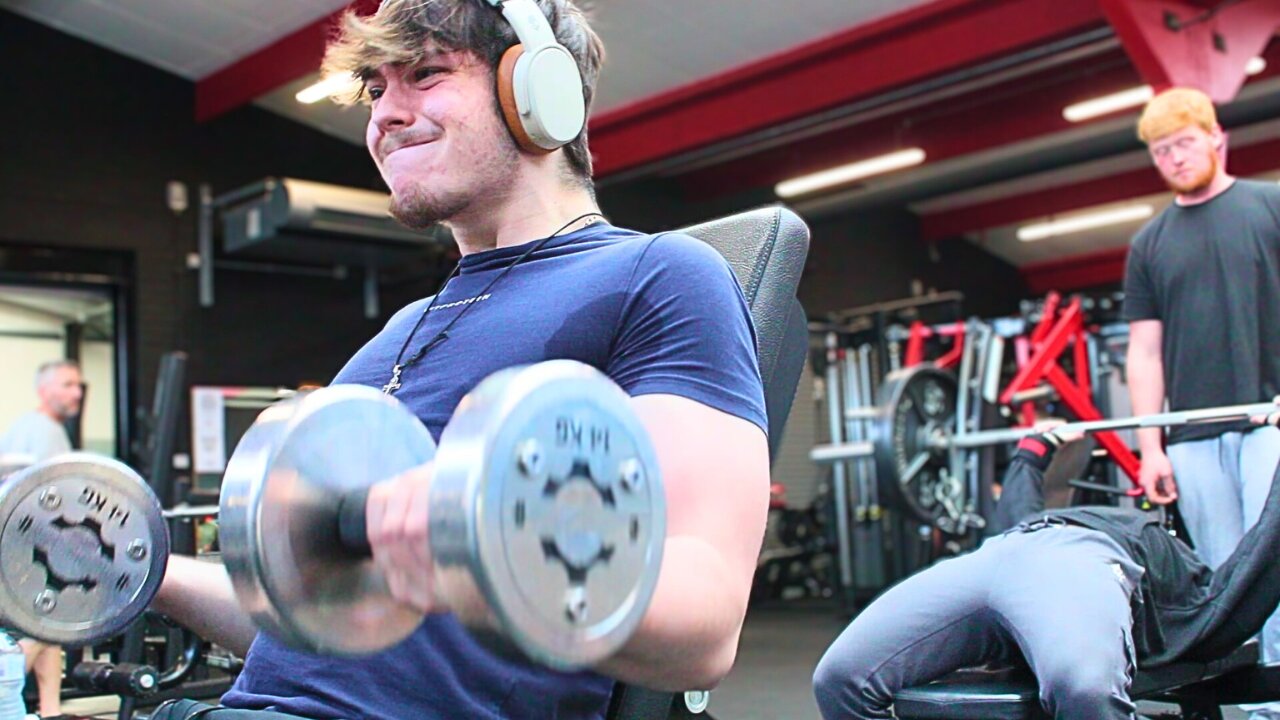 BICEPS AND BACK GETTING DESTROYED