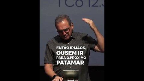 O DEUS QUE VIVE EM MIM! - Atos 2.14; Atos 1.1; João 16.7 | Henrique Callado