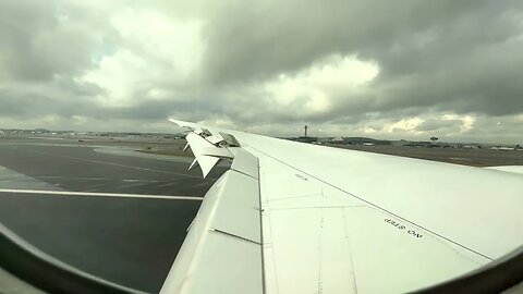 United Airlines Boeing 787-10 Landing Newark (EWR/KEWR) 4K