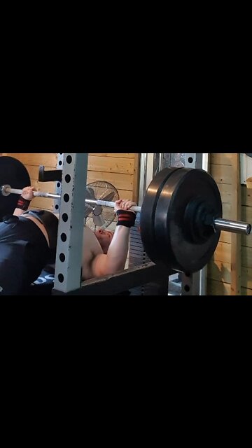 Easy Peasy 107.5 Kg Tempo Bench Press. New PR.