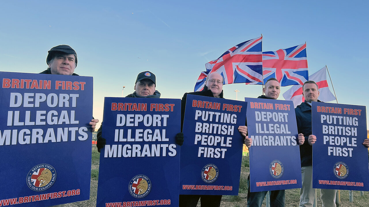 Britain First takes over a busy roundabout in Dover to protest illegal immigration!