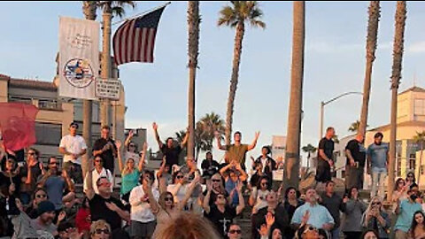 Domino Tour Hunington Beach