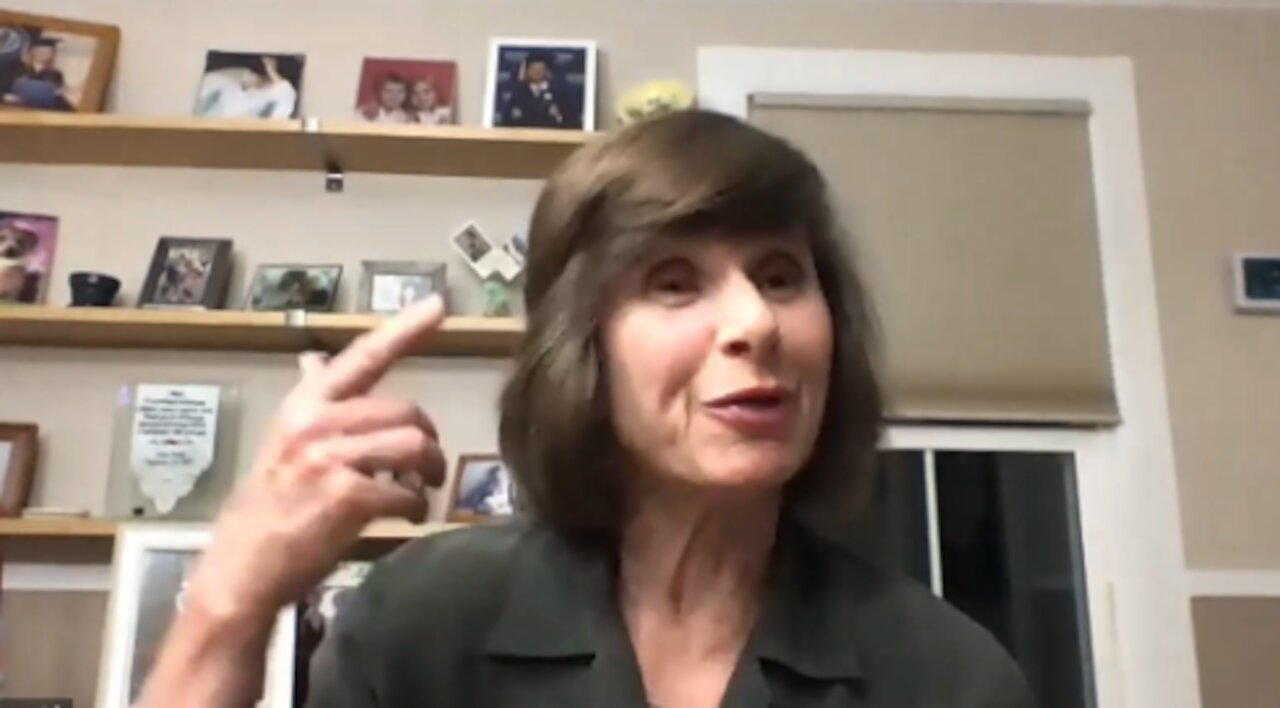 The fixation on living longer & healthier - just a fantasy with Dr Joan Tekula - podiatry specialist
