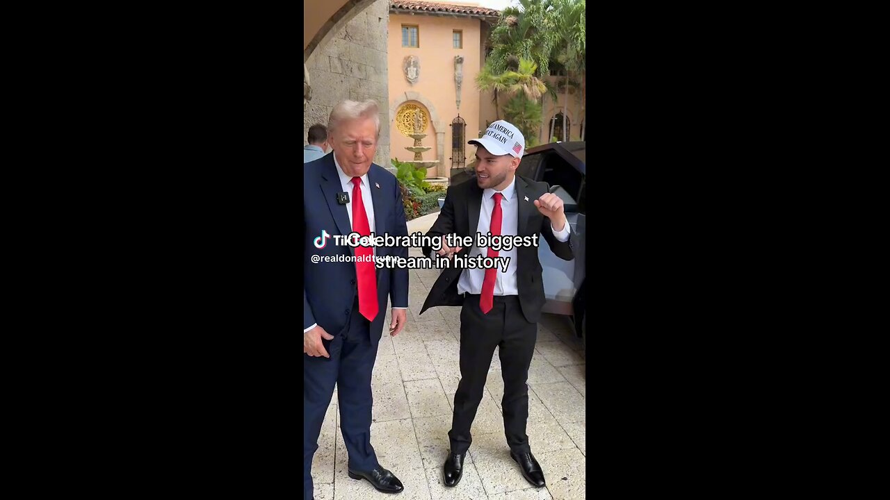 Donald Trump dancing