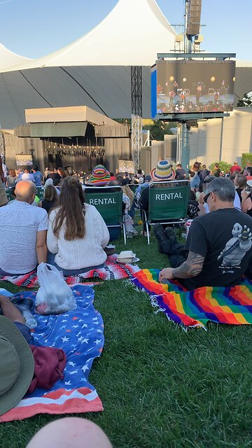 Melloncamp shoeline amphitheater mt view now