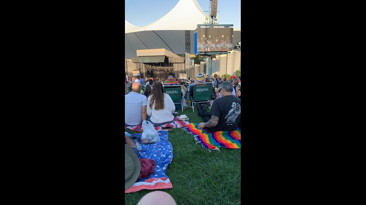 Melloncamp shoeline amphitheater mt view now