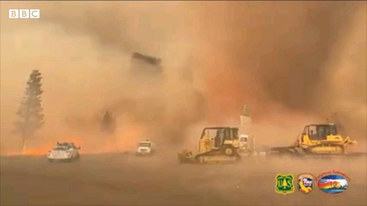 Powerful fire tornado in California