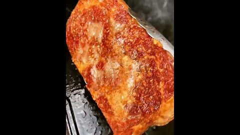 Ribeye steak | @burnhard_de on IG 🐂🍸 #shorts