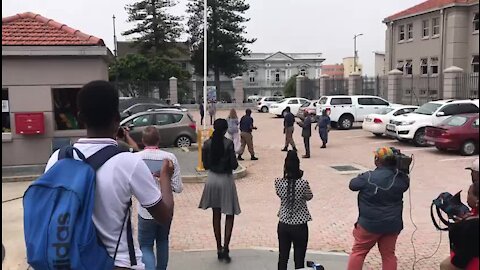 Deputy Police Minister arrives at Omotoso trial (zX3)