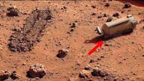 NASA's Viking 2 Lander makes odd photograph of this..