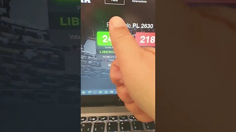 PL 2630 PL da censura foi tirado de pauta ontem ganhamos a batalha mas pode voltar algum dia tá ok ?