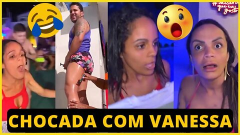 LUCAS E AS R&SENHAS DE VANESSA E BIANKA NICOLE CHOCADA COM ELA