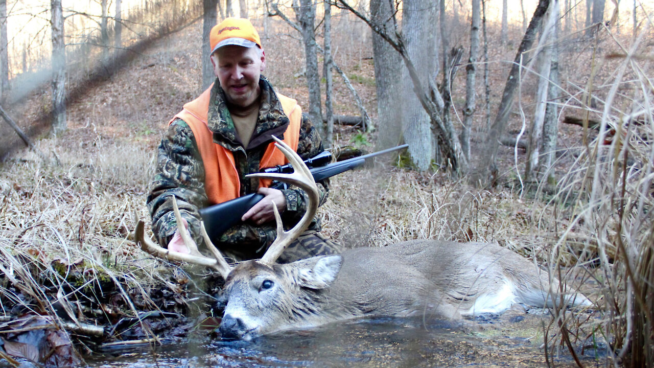 OPENING WEEKEND of RIFLE SEASON in Pennsylvania! - BIG BUCK DOWN