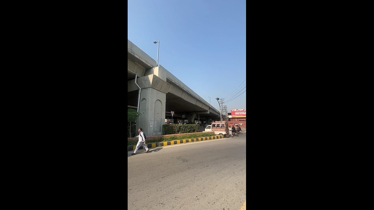 Famous Chandni Chowk of Rawalpindi #chandnichowk #rawalpindi #rawalpindicity #pakistan #vlog #vloger