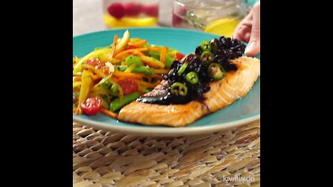 Salmon with Hibiscus Sauce