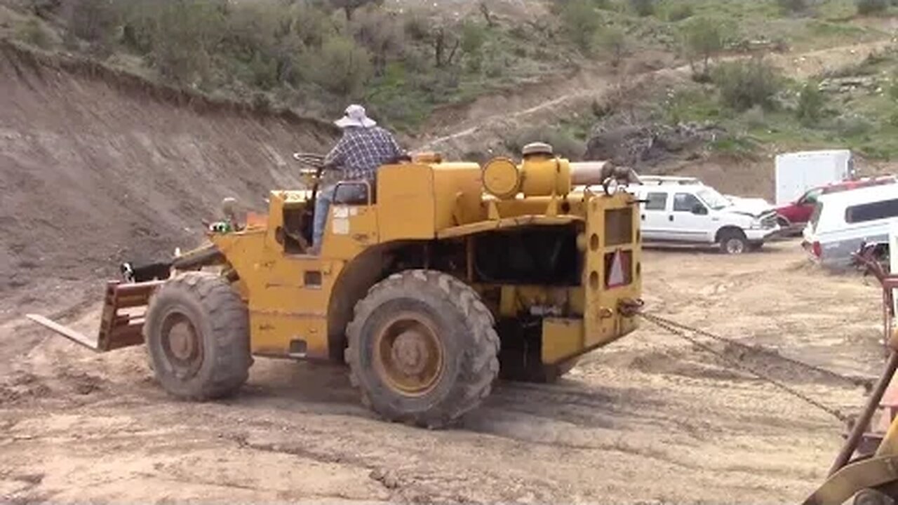 Yanmar YB 451 Excavator and Rough Terrain Fork Lift Working