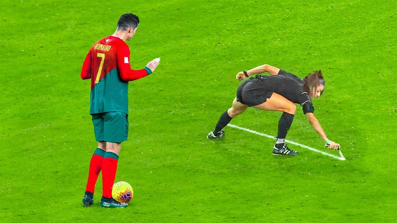 Funniest Moments In Football / 1080p