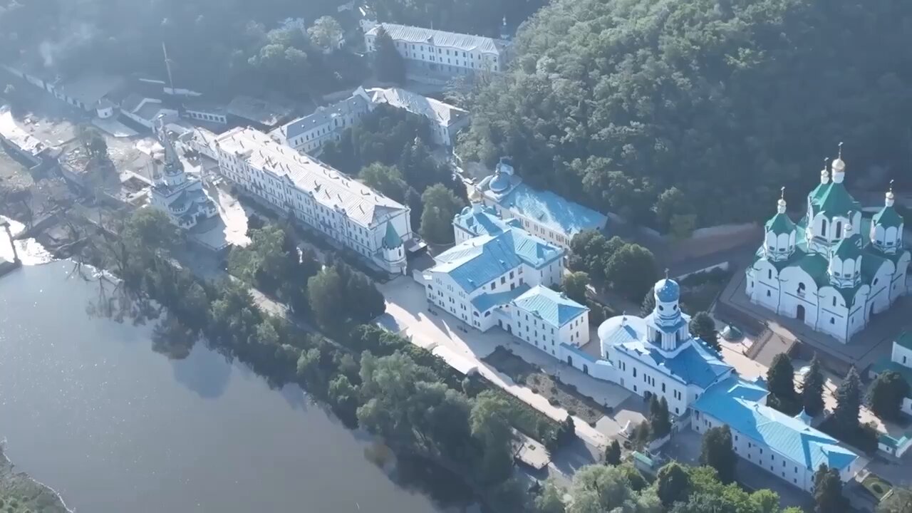 Svyatogorsk Lavra intact and liberated