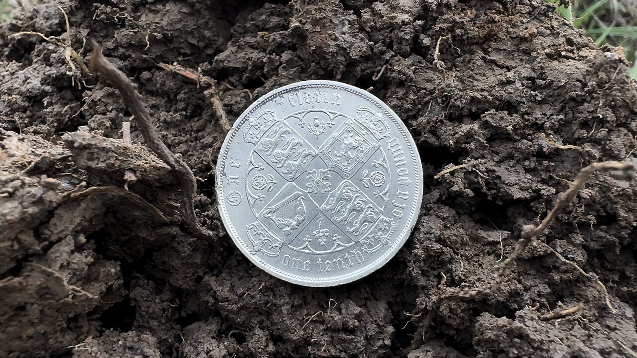 Amazing Victorian Gothic Sterling Silver Metal Detecting LIVE Dig