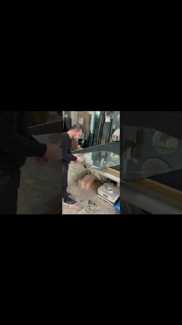 Amazing glass cutting talent 😍#Shorts #ytshorts #dailyhackness #challenges #doityourself #useful