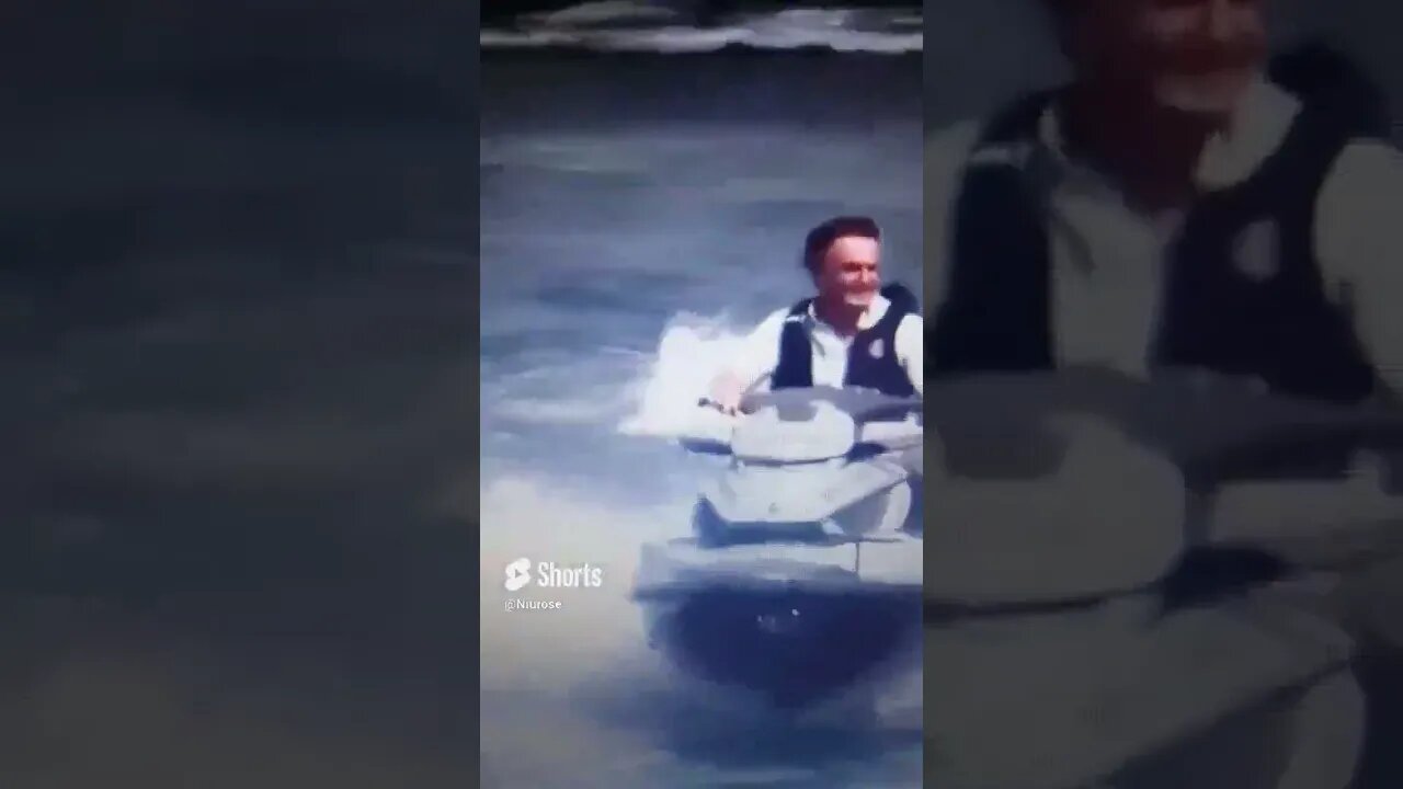 TEM JET-SKI NO RESORT QUE BOLSONARO VAI MORAR NOS USA? #shorts #bolsonaro #lula #trump #brasil