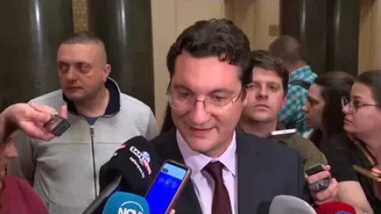 Крум Зарков Този път нещата няма да бъдат заметени под килима