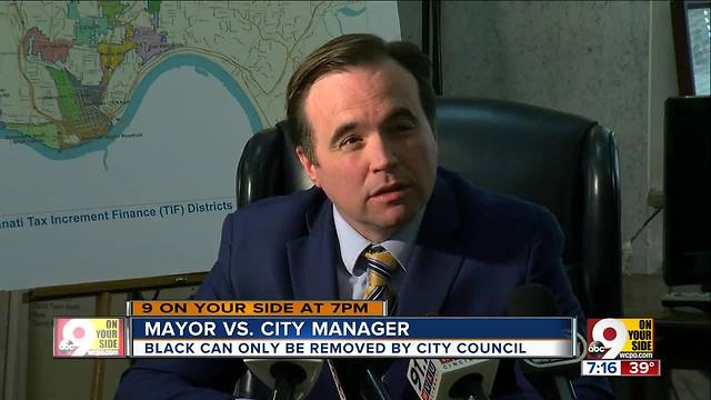 City council has final say on city manager's job