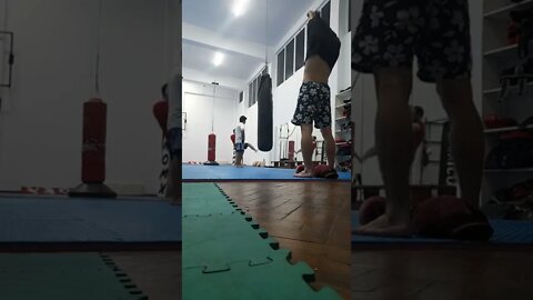 Kick, Punch, Elbow And Knee The Bag (5)